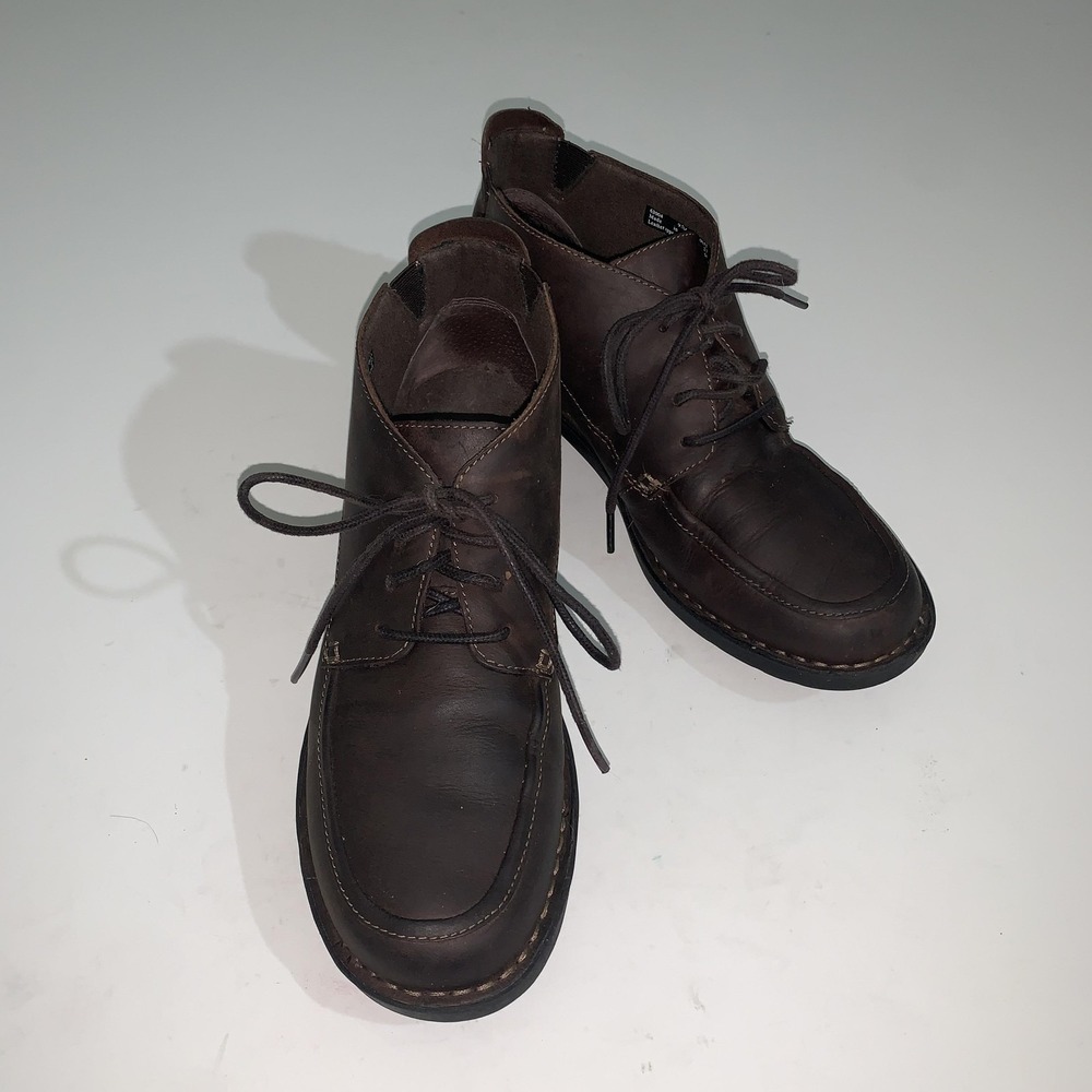 Clarks Boots Womens Size 9.5 Brown Leather Chukka Ankle Casual Lace Up Comfort